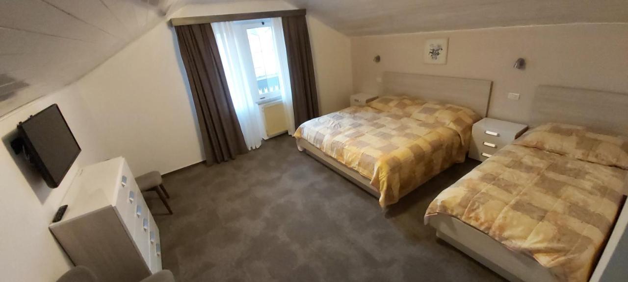 Sobe Rooms Zimmer Jazbec Idrsko Extérieur photo